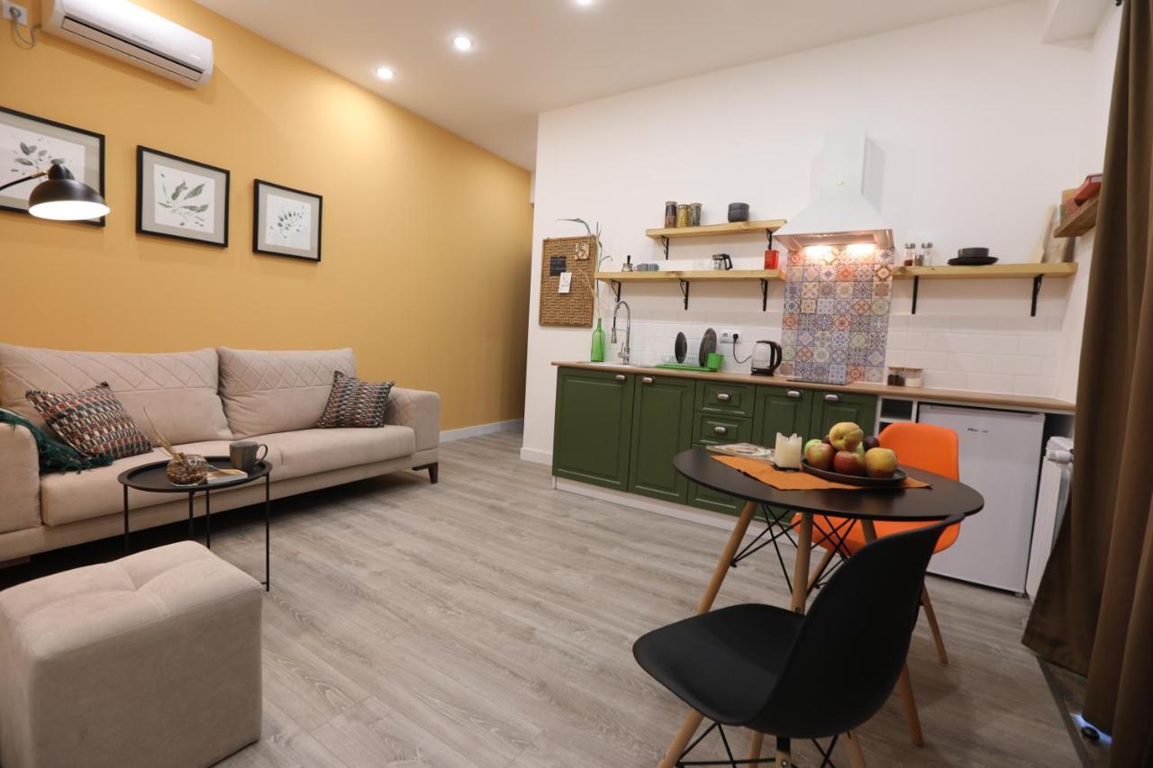 Hotelise I Tulip Apartment Jereván Kültér fotó