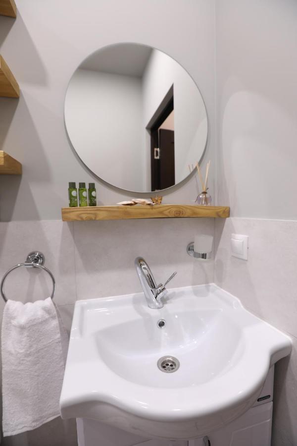 Hotelise I Tulip Apartment Jereván Kültér fotó
